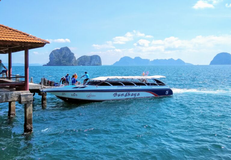 What To Do in Koh Lipe - My Favorite Thai Island Bundhaya speedboat 768x534 - What To Do in Koh Lipe - My Favorite Thai Island