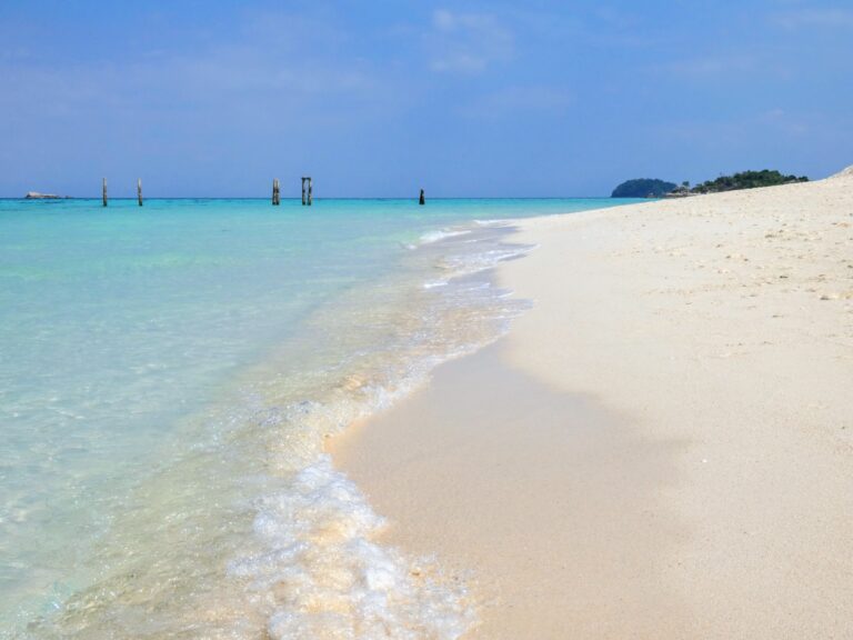 What To Do in Koh Lipe - My Favorite Thai Island Koh Lipe ocean 768x576 - What To Do in Koh Lipe - My Favorite Thai Island
