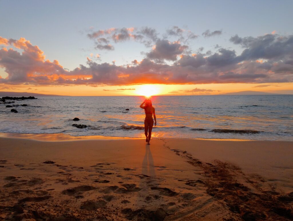 Home Maui Beach Sunset 1024x774 - Home