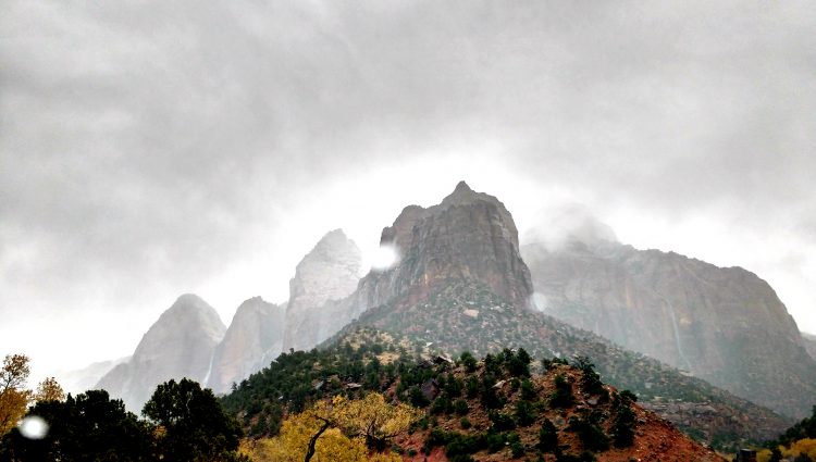 39 Things that Go Through Your Head When You Go Hiking & Camping in the Winter IMG 20161121 093316478 HDR nmzw4zgykfti596g8op24s12z8iaofrotv3fhecboa - 39 Things that Go Through Your Head When You Go Hiking & Camping in the Winter